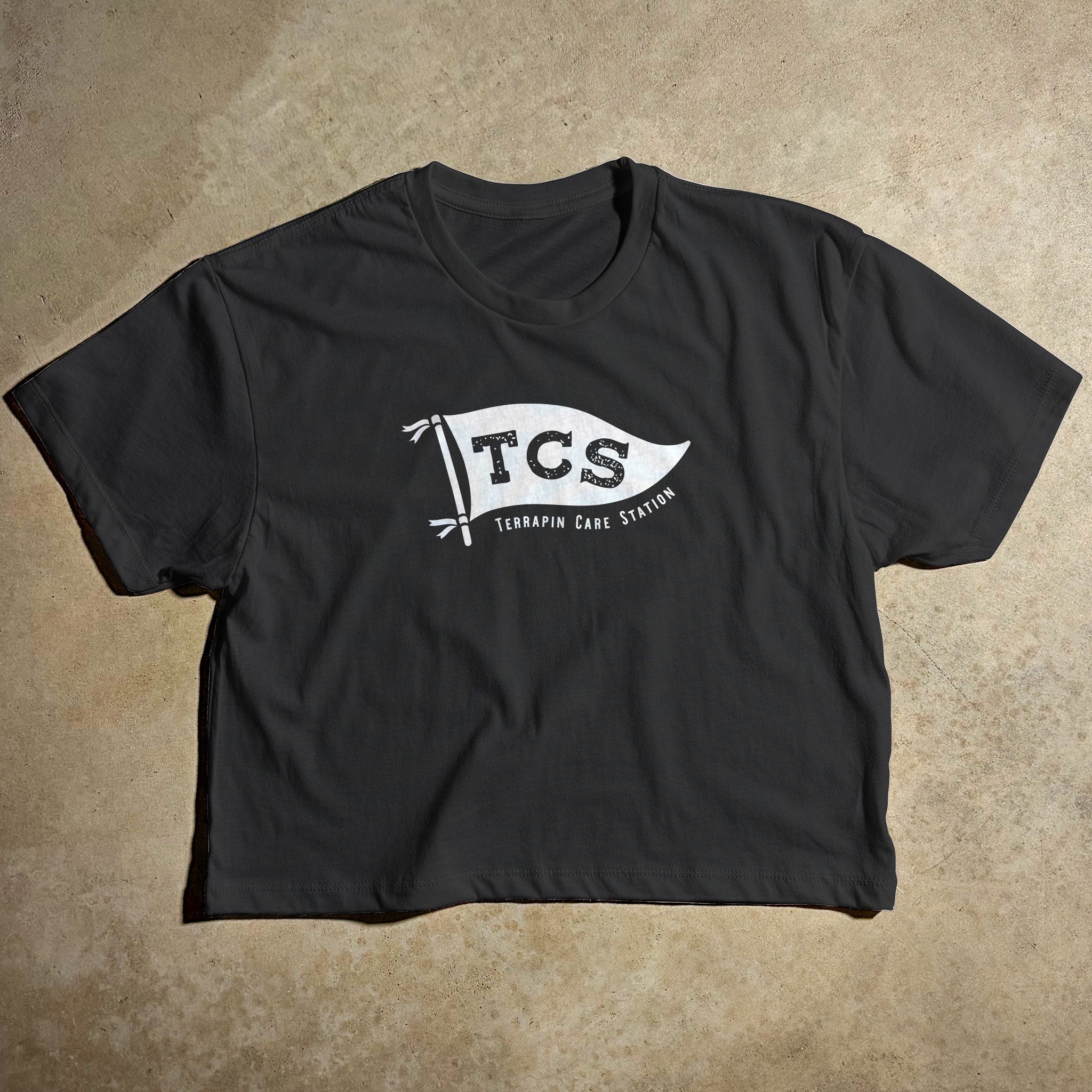 WOMEN'S TSC FLAG CROP TOP