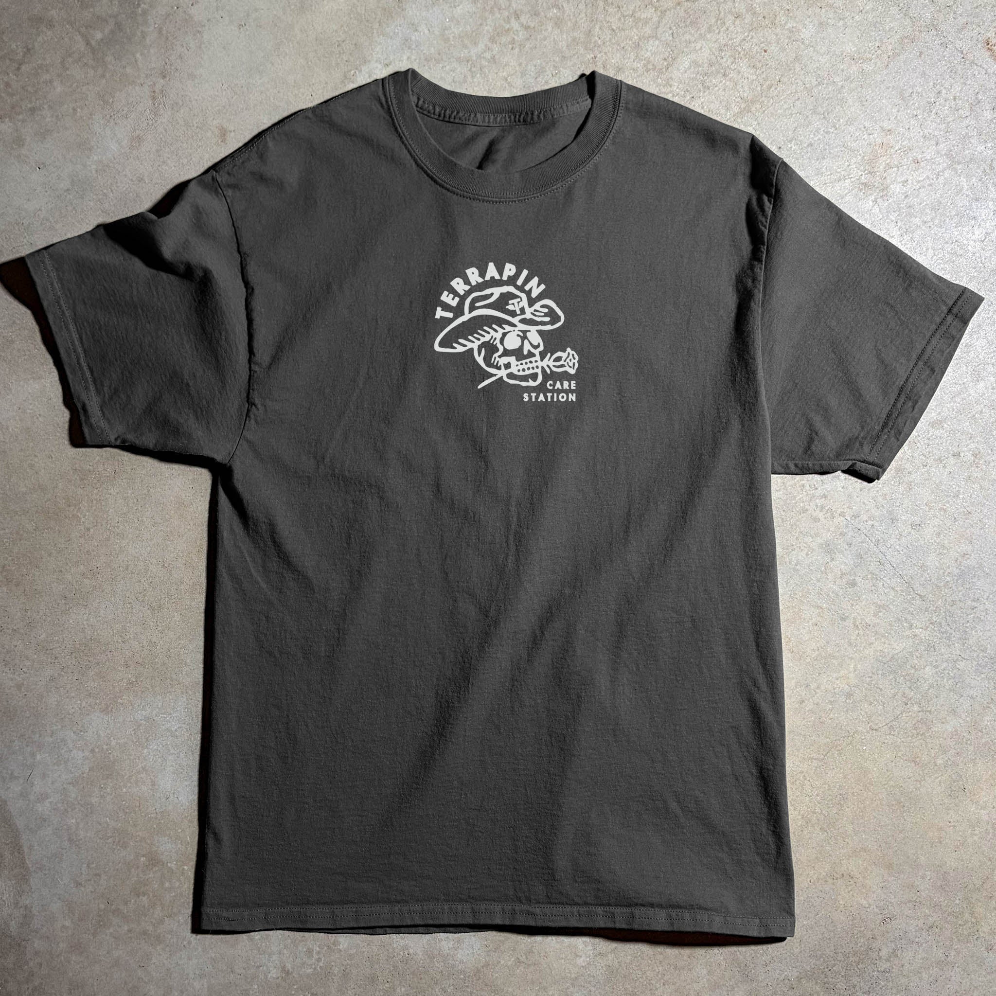 MEN’S COWBOY SKULL TEE