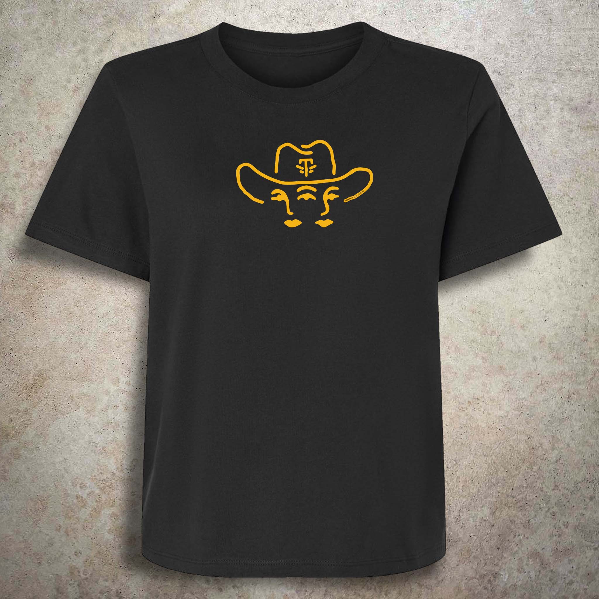 WOMEN’S COWBOY SKULL TEE
