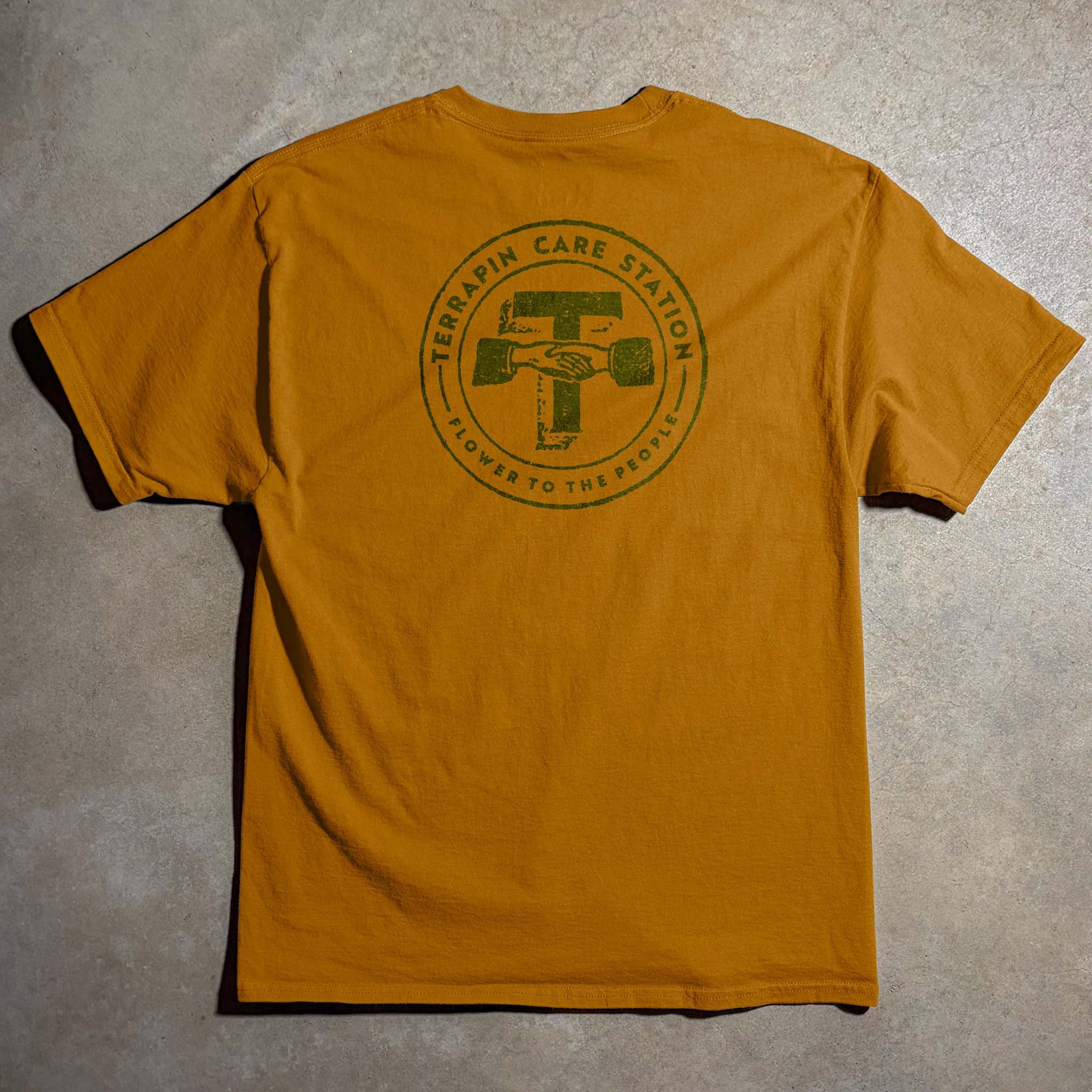 MEN’S HAND-N-HAND TEE