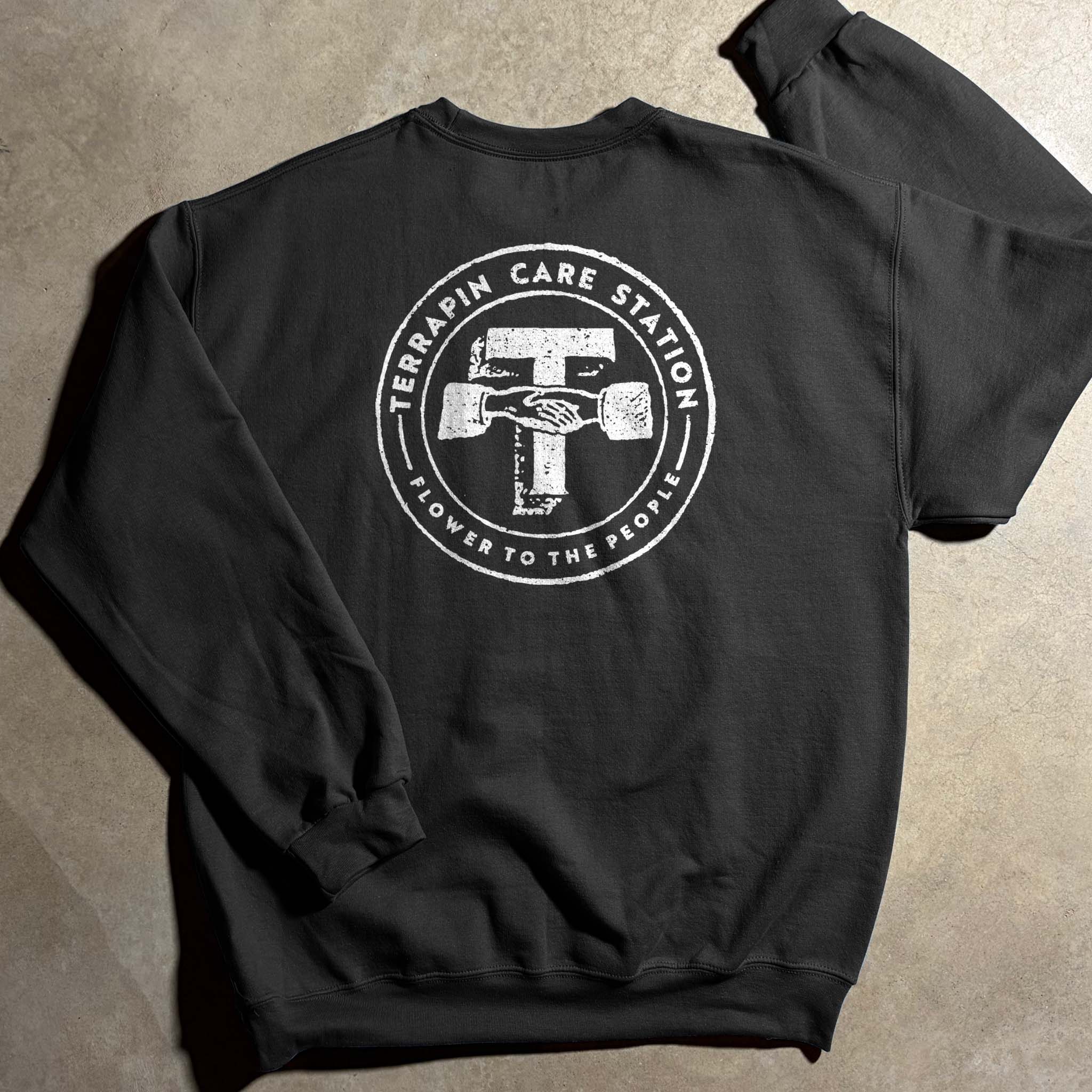 HAND-N-HAND CREW NECK