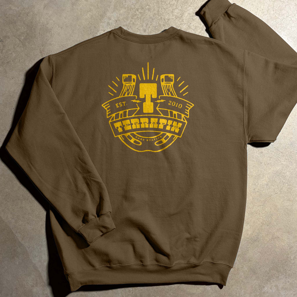 HORSESHOE CREW NECK
